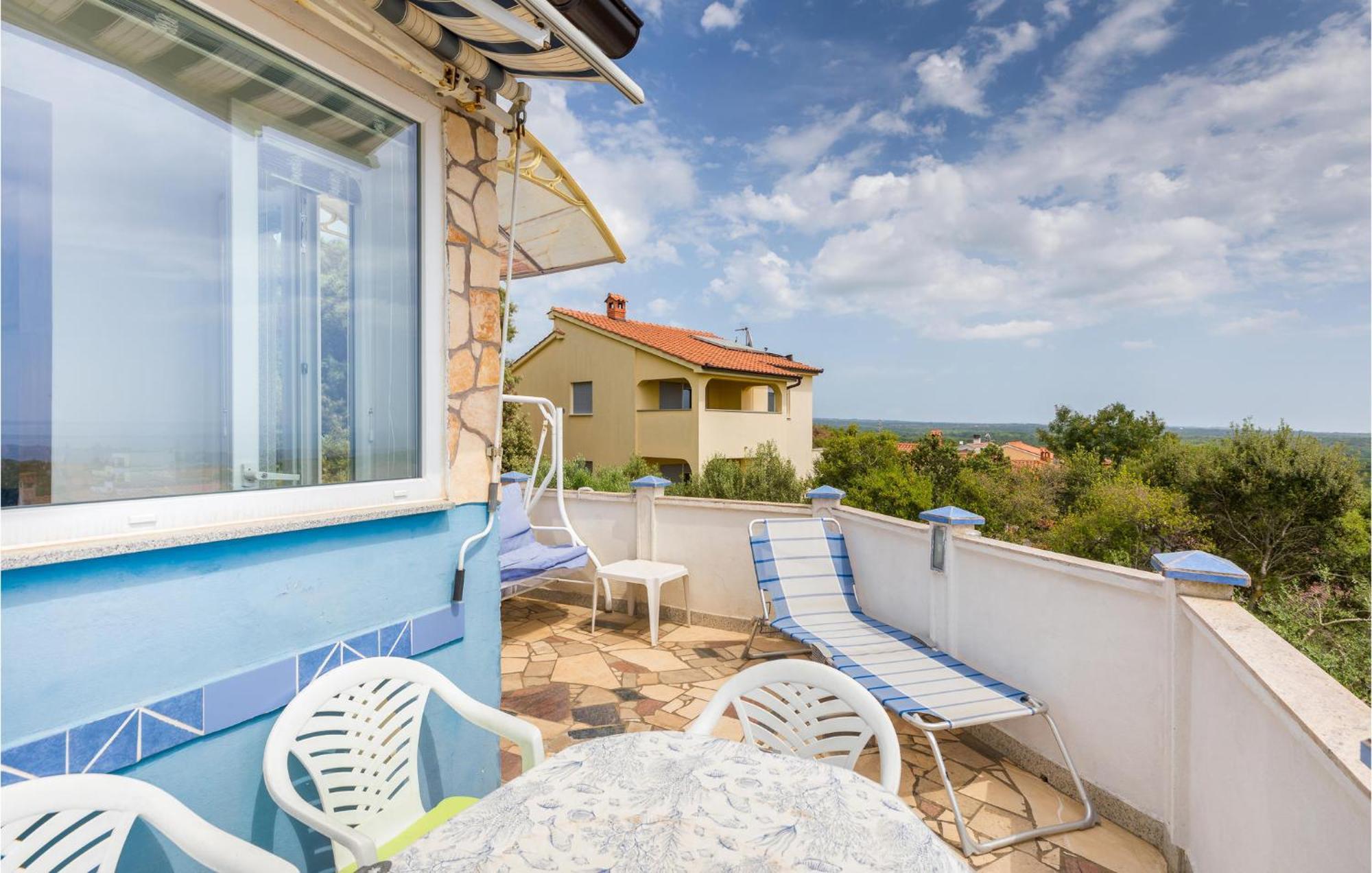Beautiful Apartment In Barbariga With Kitchen Luaran gambar
